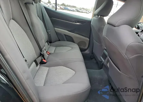 2022 Toyota Camry Le из США, поврежденный, VIN 4T1C11AK4NU709557